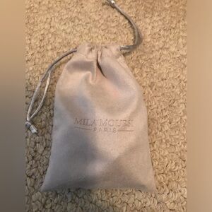 Mila Moursi new /bag samples swag from show